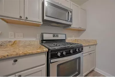 5009 Willow Point Drive, Conroe, TX 77303 - Photo 11