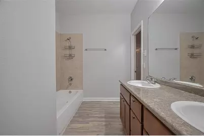5009 Willow Point Drive, Conroe, TX 77303 - Photo 29