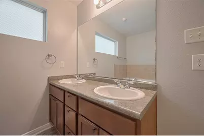 5009 Willow Point Drive, Conroe, TX 77303 - Photo 37