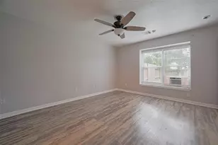 5009 Willow Point Dr, Conroe, TX 77303 - Photo 33