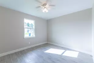 1055 Rd 5203, Cleveland, TX 77327 - Photo 19