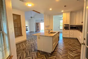 2002 White Doe Court, Cleveland, TX 77328 - Photo 15