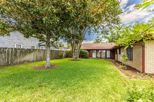322 E Obryant St, Bellville, TX 77418 - Photo 19