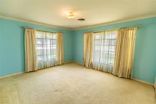 322 E Obryant St, Bellville, TX 77418 - Photo 17