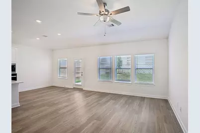 132 Bay Bridge Court, Montgomery, TX 77316 - Photo 5