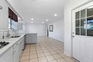 7824 Yucca Dr, Texas City, TX 77591 - Photo 11