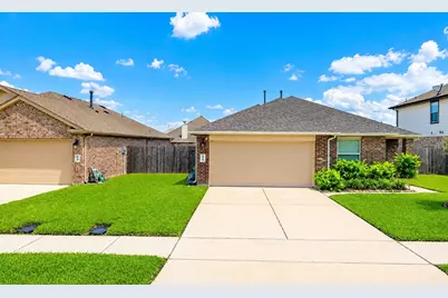 60 Rodeo Crest Drive, Manvel, TX 77578 - Photo 1