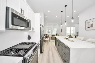 7727 Hammerly Blvd, Houston, TX 77055 - Photo 11