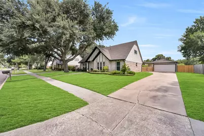 2531 Sugar Mill Drive, Sugar Land, TX 77479 - Photo 29