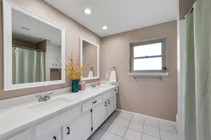 2531 Sugar Mill Dr, Sugar Land, TX 77479 - Photo 21
