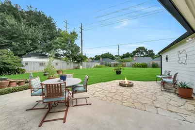 2531 Sugar Mill Drive, Sugar Land, TX 77479 - Photo 23