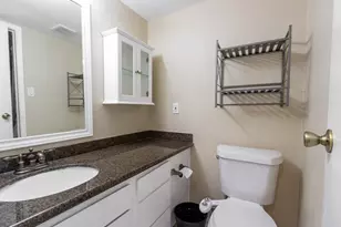7140 N Holiday Dr, Galveston, TX 77550 - Photo 11