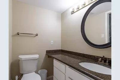 7140 N Holiday Drive, Galveston, TX 77550 - Photo 17