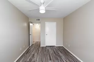 7140 N Holiday Dr, Galveston, TX 77550 - Photo 13