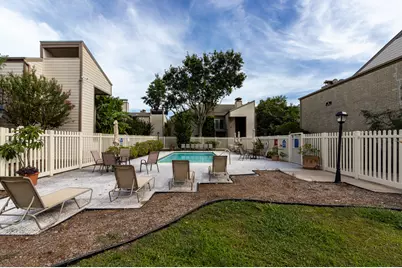 7140 N Holiday Drive, Galveston, TX 77550 - Photo 23