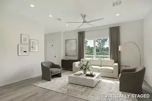8111 James Franklin St, Houston, TX 77088 - Photo 3