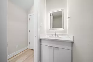 24 Bucan St, Houston, TX 77076 - Photo 17
