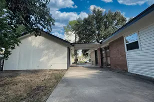 13406 Melcher Dr, Houston, TX 77045 - Photo 3