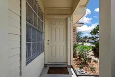 4318 Daisy Meadow Drive, Katy, TX 77449 - Photo 7
