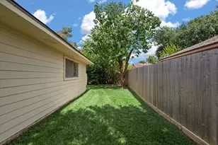4318 Daisy Meadow Dr, Katy, TX 77449 - Photo 31
