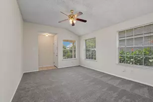 4318 Daisy Meadow Dr, Katy, TX 77449 - Photo 3