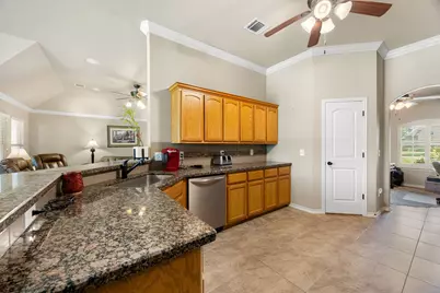 1335 Tallow Circle, Sour Lake, TX 77659 - Photo 13