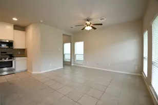 104 Camelot Pl Ct, Conroe, TX 77304 - Photo 7