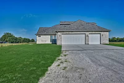 10418 Zaruba, Sealy, TX 77474 - Photo 41