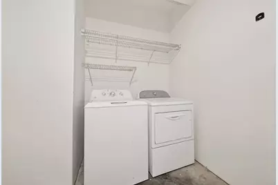 10811 Richmond Avenue #121, Houston, TX 77042 - Photo 27