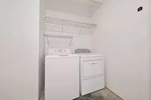 10811 Richmond Ave, Houston, TX 77042 - Photo 27