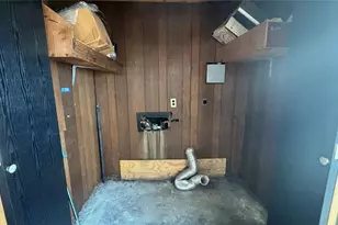 1913 Lincoln Dr, Orange, TX 77630 - Photo 11