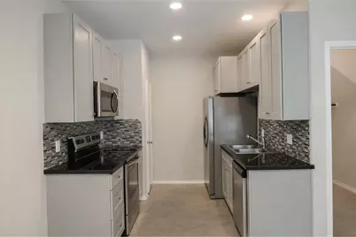 1100 Mann Road, Conroe, TX 77303 - Photo 5