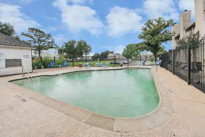 2011 Spenwick Drive #522, Houston, TX 77055 - Photo 11