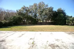146 Skycrest Dr, Sugar Land, TX 77479 - Photo 21