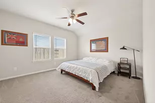 13306 Dalvay Beach Dr, Texas City, TX 77568 - Photo 5