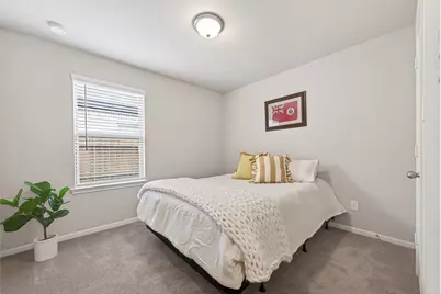 13306 Dalvay Beach Drive, Texas City, TX 77568 - Photo 9