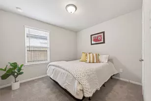13306 Dalvay Beach Dr, Texas City, TX 77568 - Photo 9
