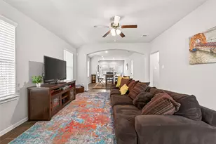 13306 Dalvay Beach Dr, Texas City, TX 77568 - Photo 7