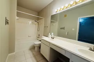 2100 Pipers Field Dr, Austin, TX 78758 - Photo 23