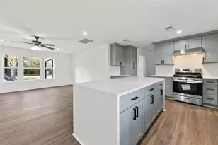 2311 8th St, Liverpool, TX 77577 - Photo 9