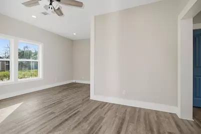 415 W Bluff Street, Woodville, TX 75979 - Photo 7