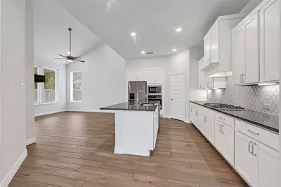 9339 Galloway Woods Trail, Tomball, TX 77375 - Photo 7