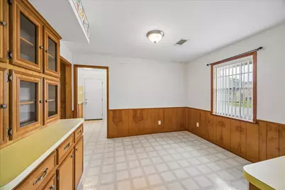 208 Briarwood Drive, Bellville, TX 77418 - Photo 7