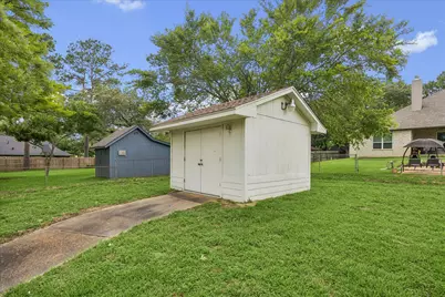 208 Briarwood Drive, Bellville, TX 77418 - Photo 19