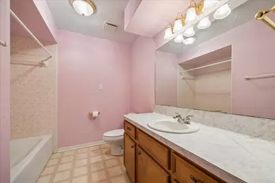 208 Briarwood Drive, Bellville, TX 77418 - Photo 15
