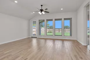 8402 Sapphire Sky Ln, Richmond, TX 77406 - Photo 5