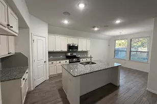 210 Emory Birch Dr, Montgomery, TX 77316 - Photo 41