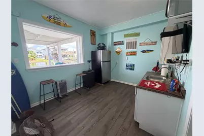 22020 Frio Drive, Galveston, TX 77554 - Photo 31