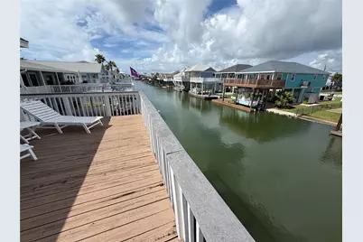 22020 Frio Drive, Galveston, TX 77554 - Photo 37