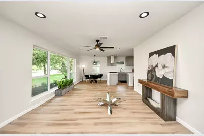 2407 Crestdale Dr, Houston, TX 77080 - Photo 5